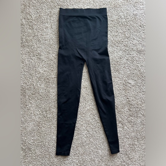 Everyday™ Highwaist Postpartum + Nursing Support Leggings - Black / Medium - Picture 5 of 5